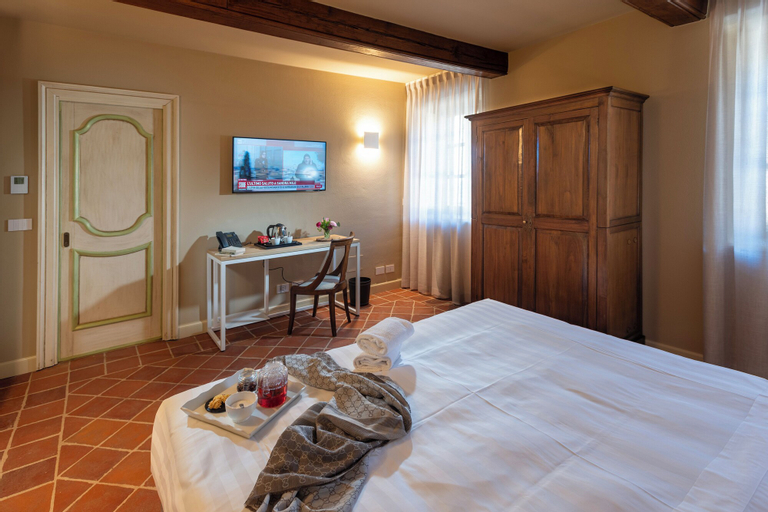 Bedroom 5, Agriturismo Le Querce del Vareglio, Cuneo