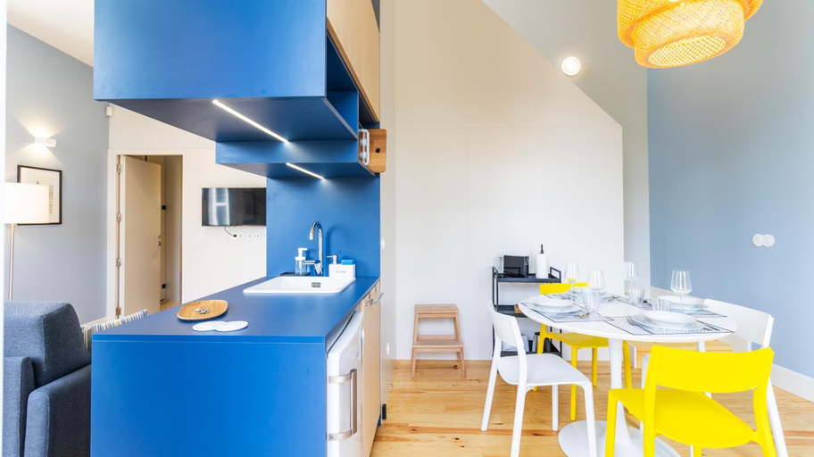 Others 3, Barros Lima 493 by LovelyStay, Porto