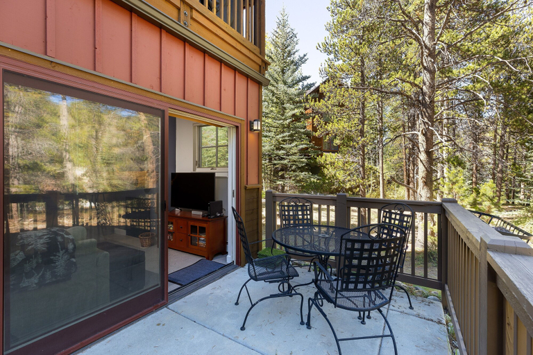 Balcony, The Seasons 1834 2 Bedroom Condo by RedAwning, Summit