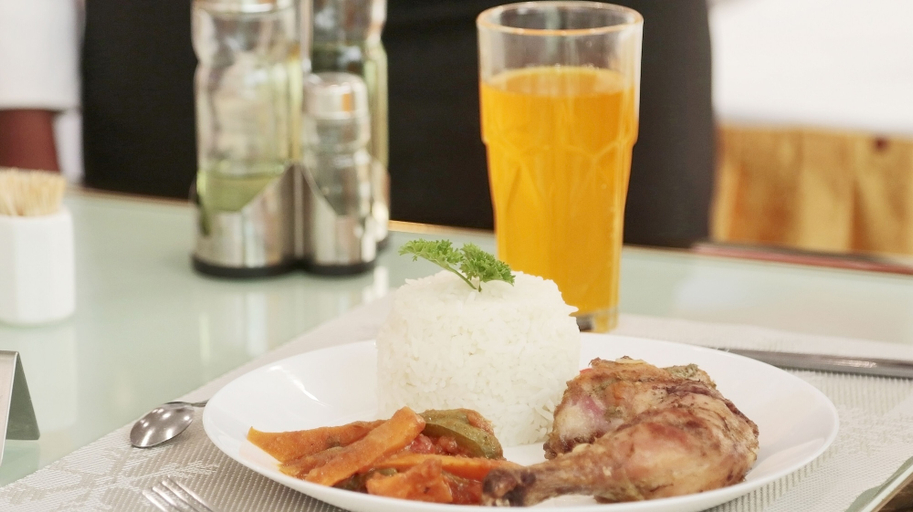 Food & Drinks, Adamaoua Grand Hotel Akwa, Wouri