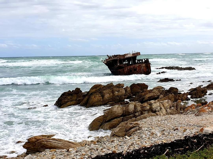 Others 4, 4 On Hoffman Seaview, Overberg