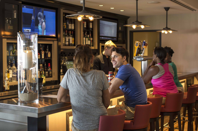 Food & Drinks 5, Cedar Point's Hotel Breakers, Erie