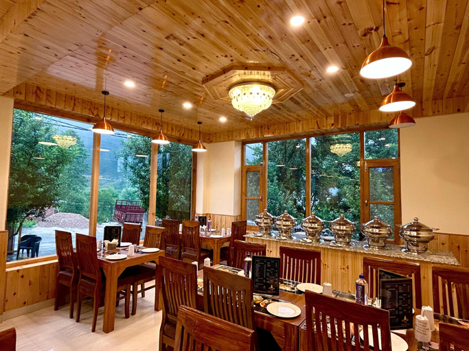 Food & Drinks 5, BSR Resort by Apple Orchards, Kullu