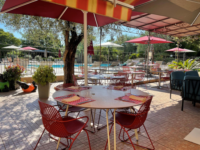 Food & Drinks 5, La Lune de Mougins, Alpes-Maritimes