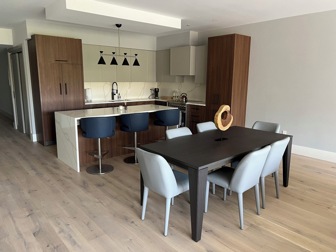 Dining Room 13