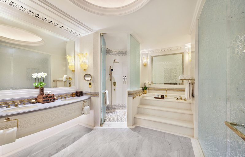 Bathroom 5, Emirates Palace Mandarin Oriental, Abu Dhabi, Abu Dhabi City