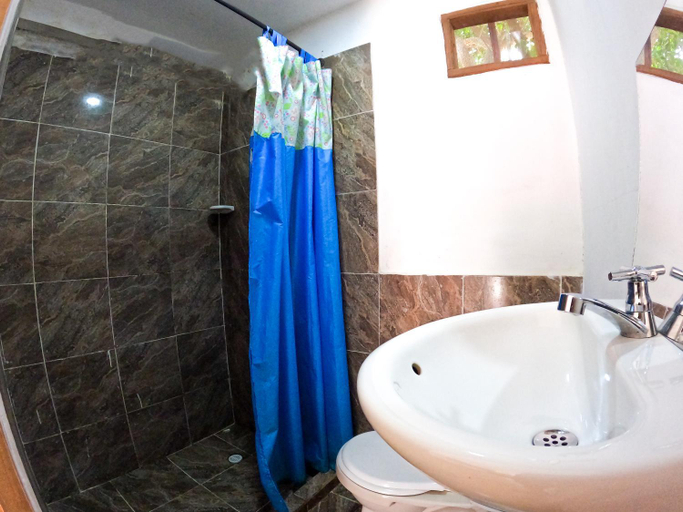 Bathroom 3, Palomino Hostel, Riohacha