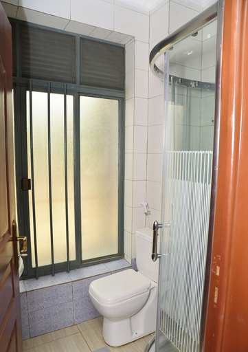 Bathroom 3, OMX Hotel Remera, Gasabo