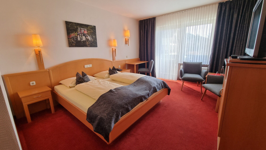 Bedroom 3, Sporthotel Zum Hohen Eimberg, Waldeck-Frankenberg