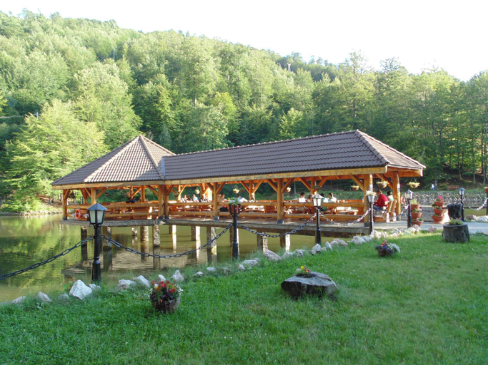 Others 3, Suior Resort Cota 1000, Baia Sprie