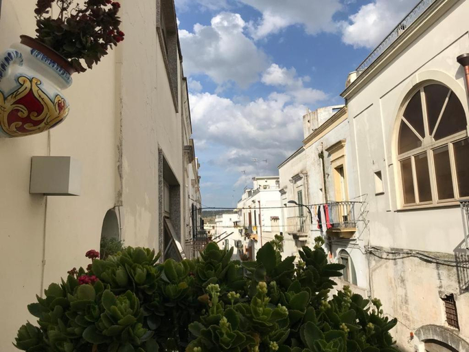 Others 2, B&B CASA ELISABETTA, Taranto