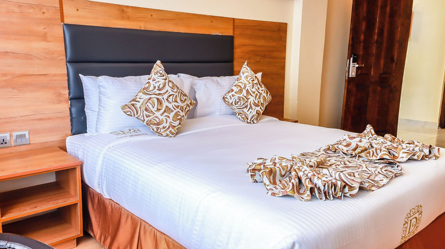 Bedroom 5, Grand Duke Hotel Limited, Homa Bay Town