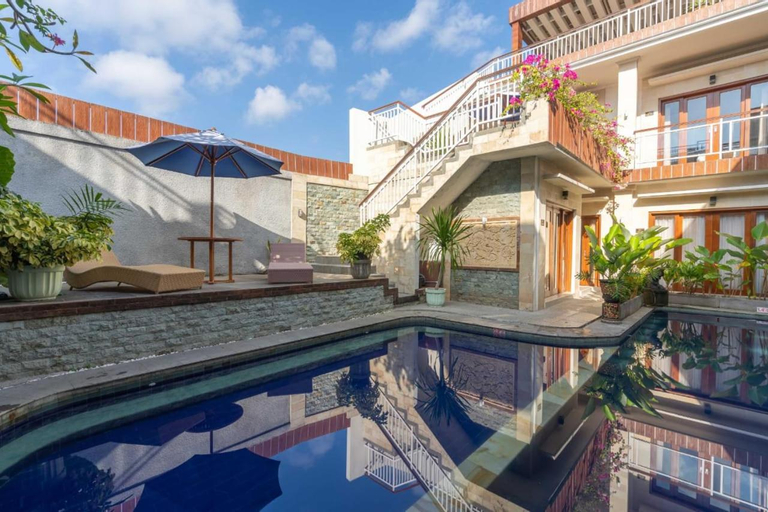 Swimming Pool 1
