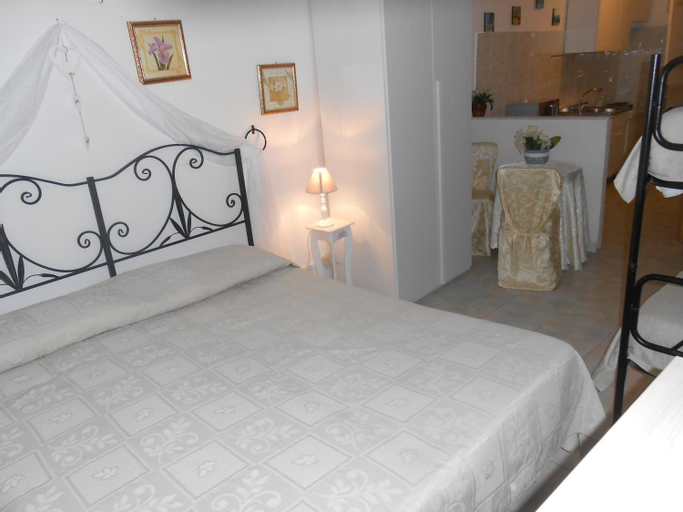 Bedroom 4, Sunset view, La Spezia
