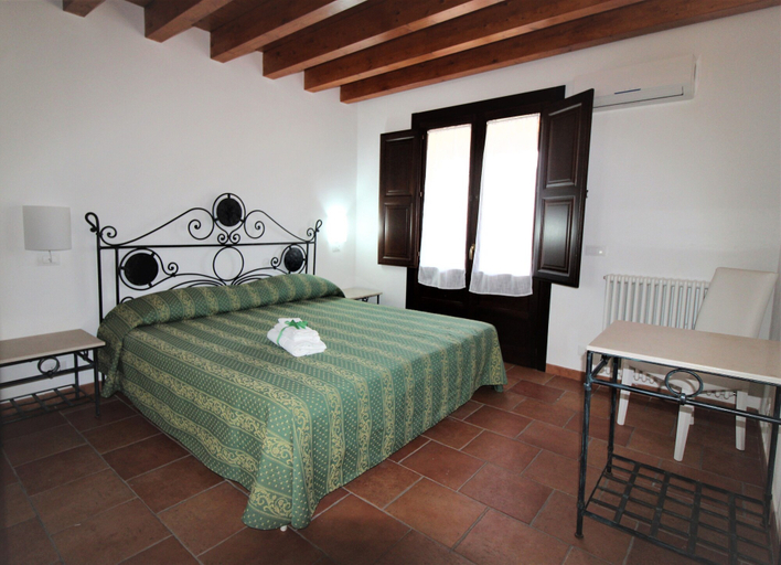 Bedroom 4, Agriturismo Dispenza, Palermo