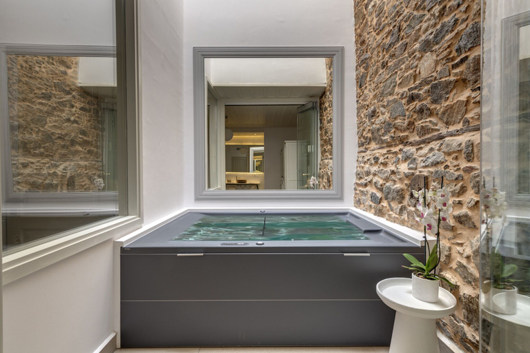 Bathroom 5, Skylight, South Aegean