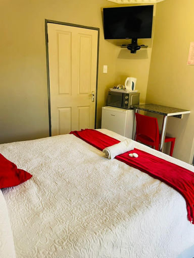 Others 5, ONNIE GUESTHOUSE, Vhembe