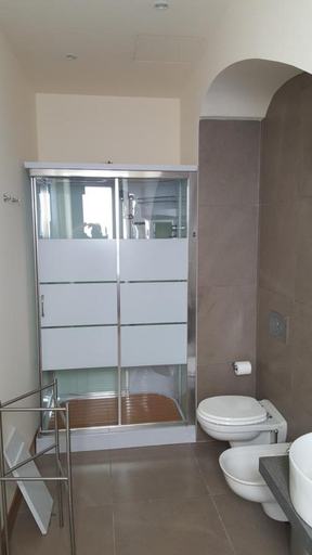 Bathroom 4, Le suites del duca di Sarro, Catania