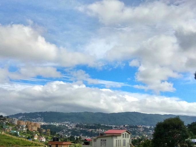 5, Latei Ville Inn, East Khasi Hills