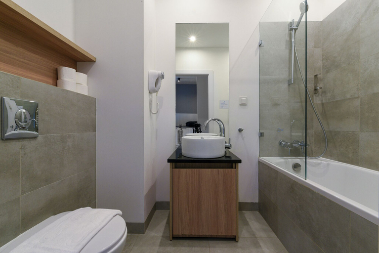 Bathroom 3, RentPlanet - Apartamenty Sławińska, Warsaw