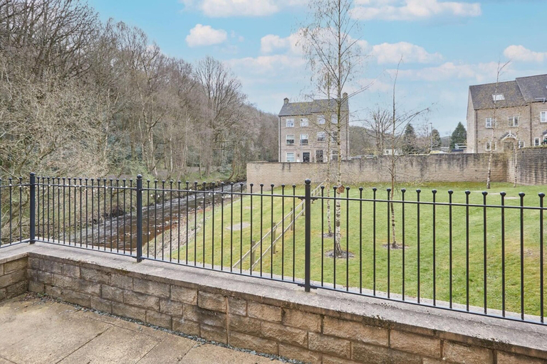 Exterior & Views, Host Stay 57 Woodland View, Kirklees
