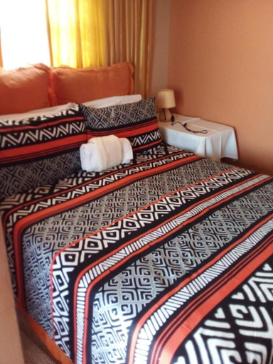 Others 4, Stonebass Lodge, eThekwini
