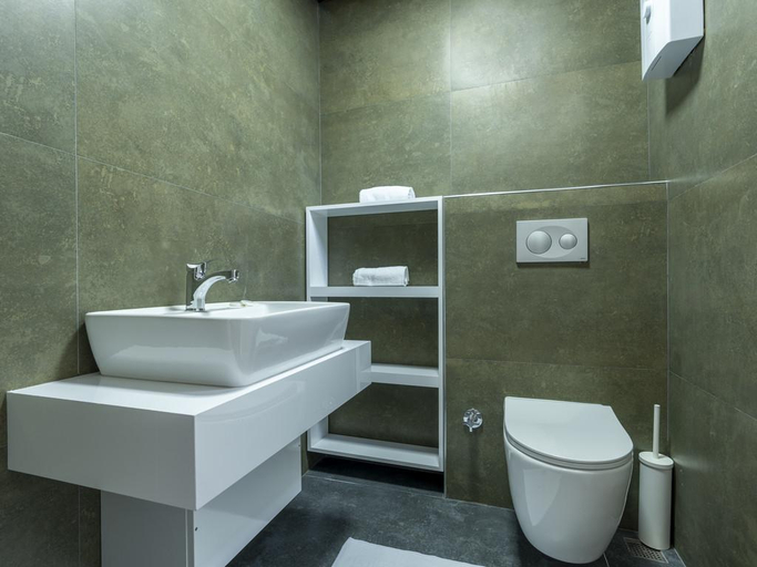 Bathroom 4, La Veranda Villas, Kemer