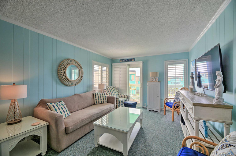 Others 4, Beachfront Condo with Boardwalk and Pool Access!, Carteret