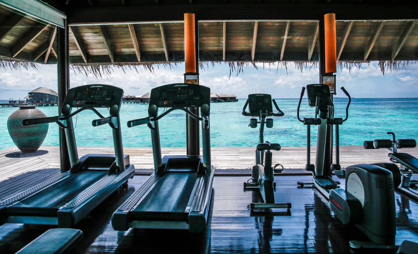 Others 4, Coco Bodu Hithi, Kaafu Atoll