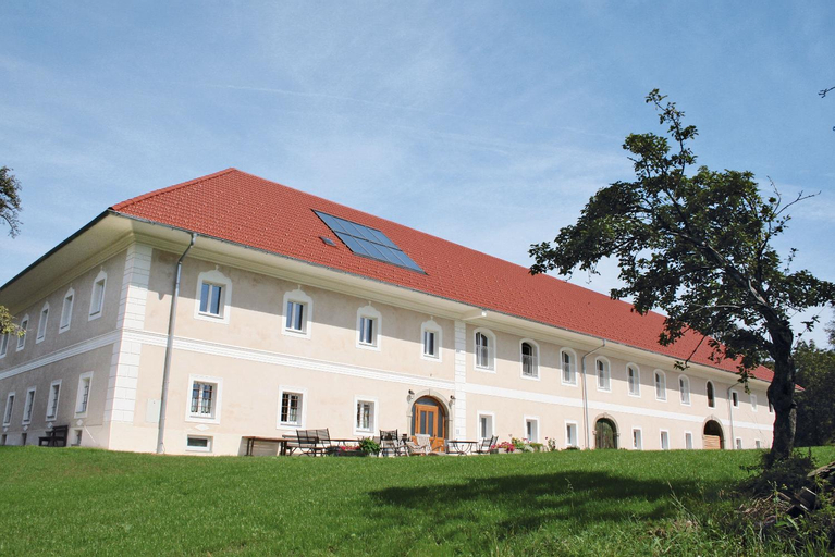 Exterior & Views 1, Waldbothgut, Linz