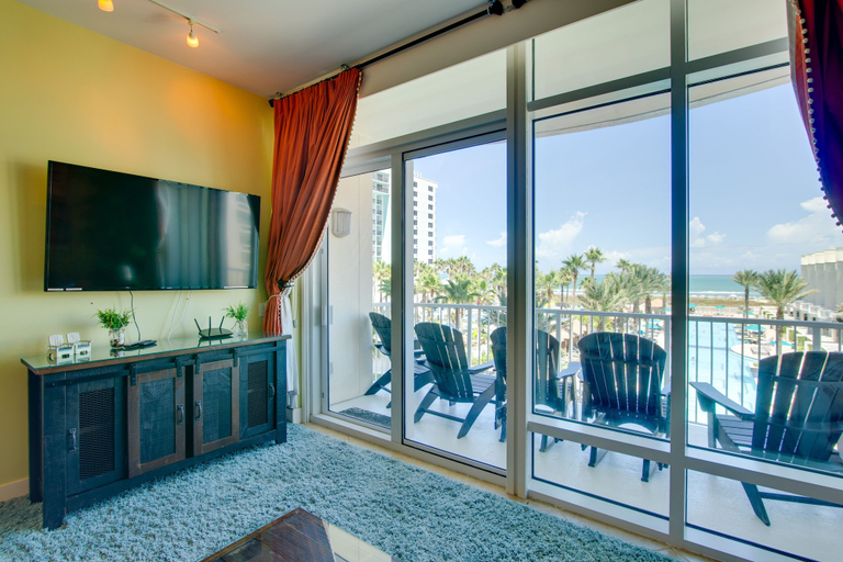 Others 5, South Padre Island Condo - Walk to the Beach!, Cameron
