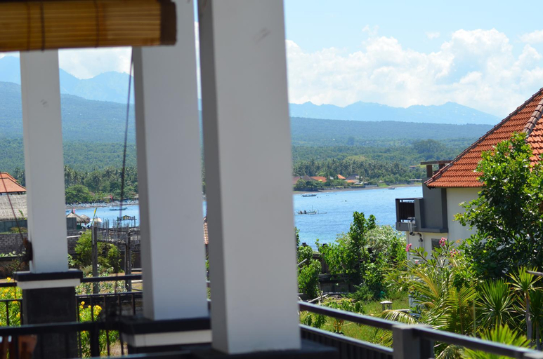 Others 2, Rivera Beach, Karangasem