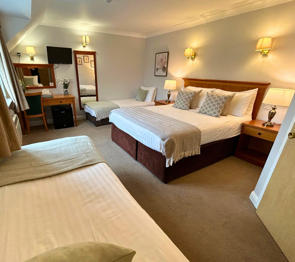 Bedroom 3, New Forest Lodge, Wiltshire