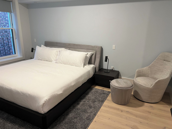 Bedroom 14