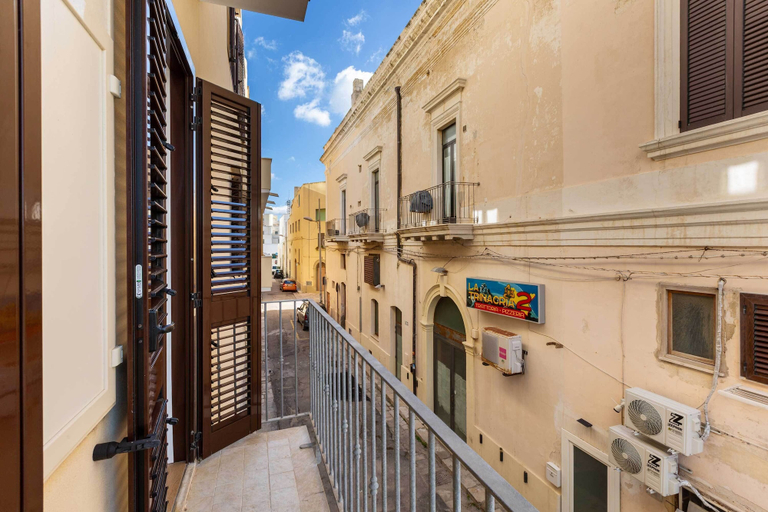 Exterior 5, 3709 Balconcino sul Rivellino by Barbarhouse, Lecce