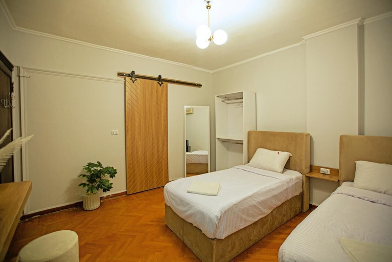 Bedroom 3, Zamalek x Hostel, Al-'Ajuzah