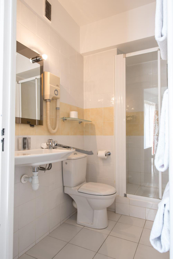 Bathroom 3, Hotel Comte de Nice, Alpes-Maritimes