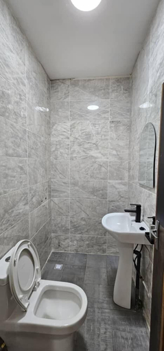 Bathroom 3, Résidence mirifique, Océan