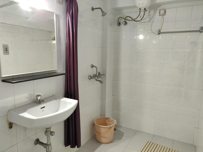 Bathroom 3, YWCA International Centre, Mumbai City