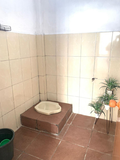 Bathroom, Permai House Homestay, Sleman