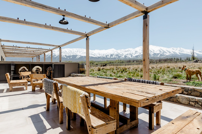 Food & Drinks 4, Rancho Adobe, Tupungato