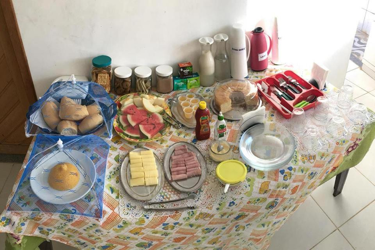 Food & Drinks