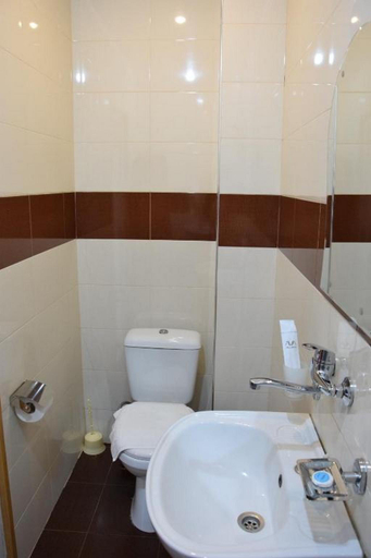 Bathroom 2, Hotel New Terrace, Tbilisi