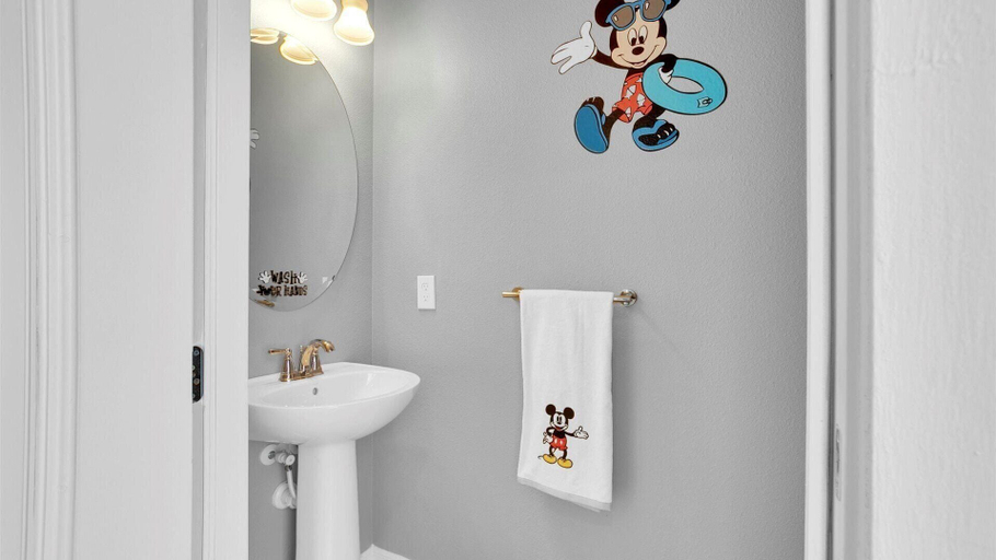 Bathroom 4, 3717 Pacific Lane, Polk
