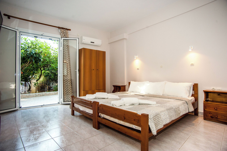 Bedroom 4, Captain Georgio Apartments, Ionian Islands