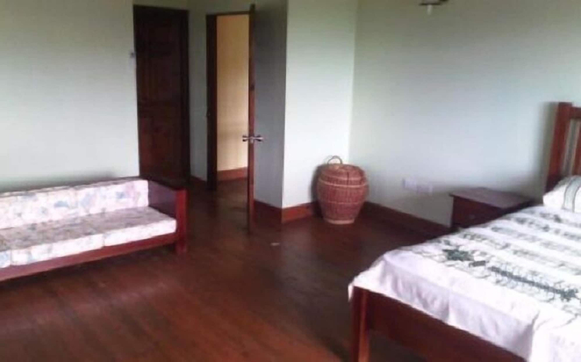 Living area 4, Romantic 1 Bedroom Splendora