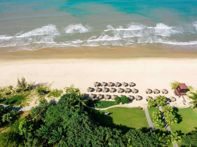 Pullman Oceanview Sanya Bay Resort & Spa, Sanya