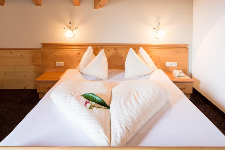 Bedroom 2, Hotel Wiesl, Bolzano