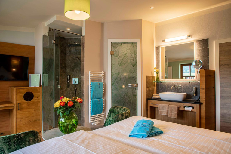 Bathroom 3, Spirit & SPA Birkenhof am Elfenhain, Cham