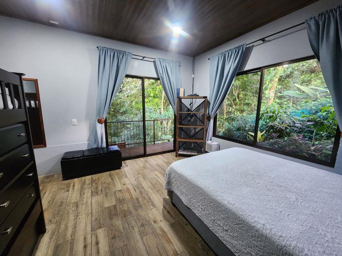 Bedroom 2, Cabañas Caeli Rainforest Glass Cabin El Congo La Fortuna, San Ramón